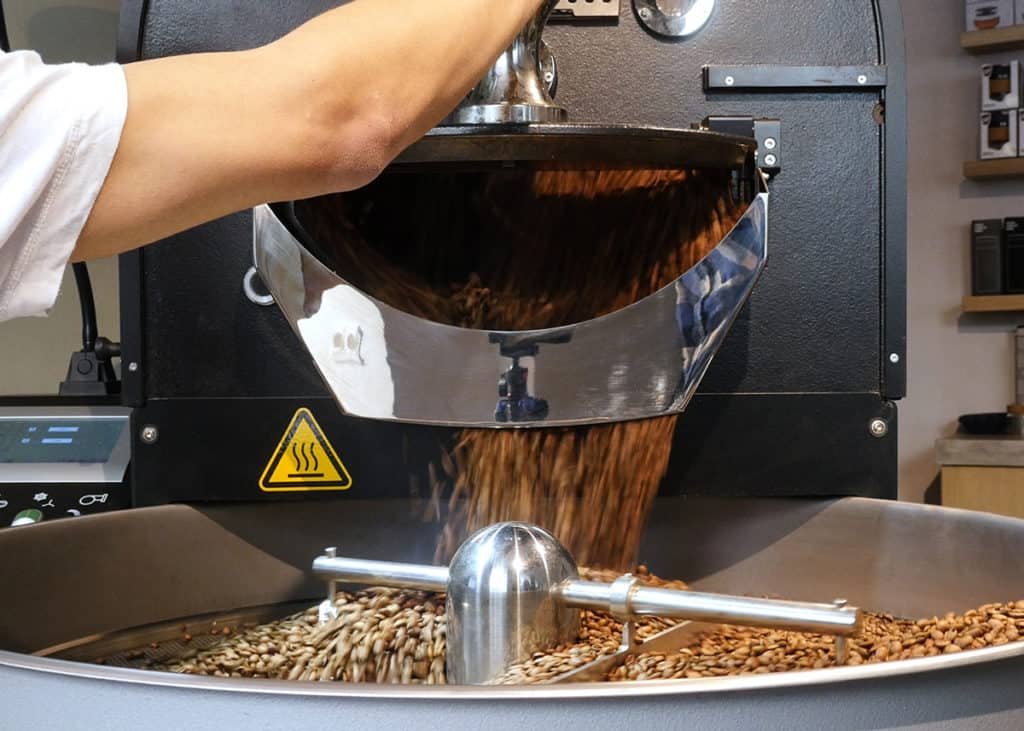  How to choose a good roaster for your coffee shop?