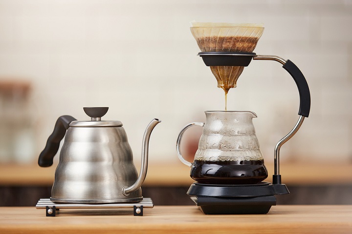 How to brew coffee by Kalita Wave coffee maker?
