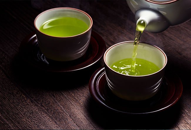 Green tea or coffee? Compare and review them together